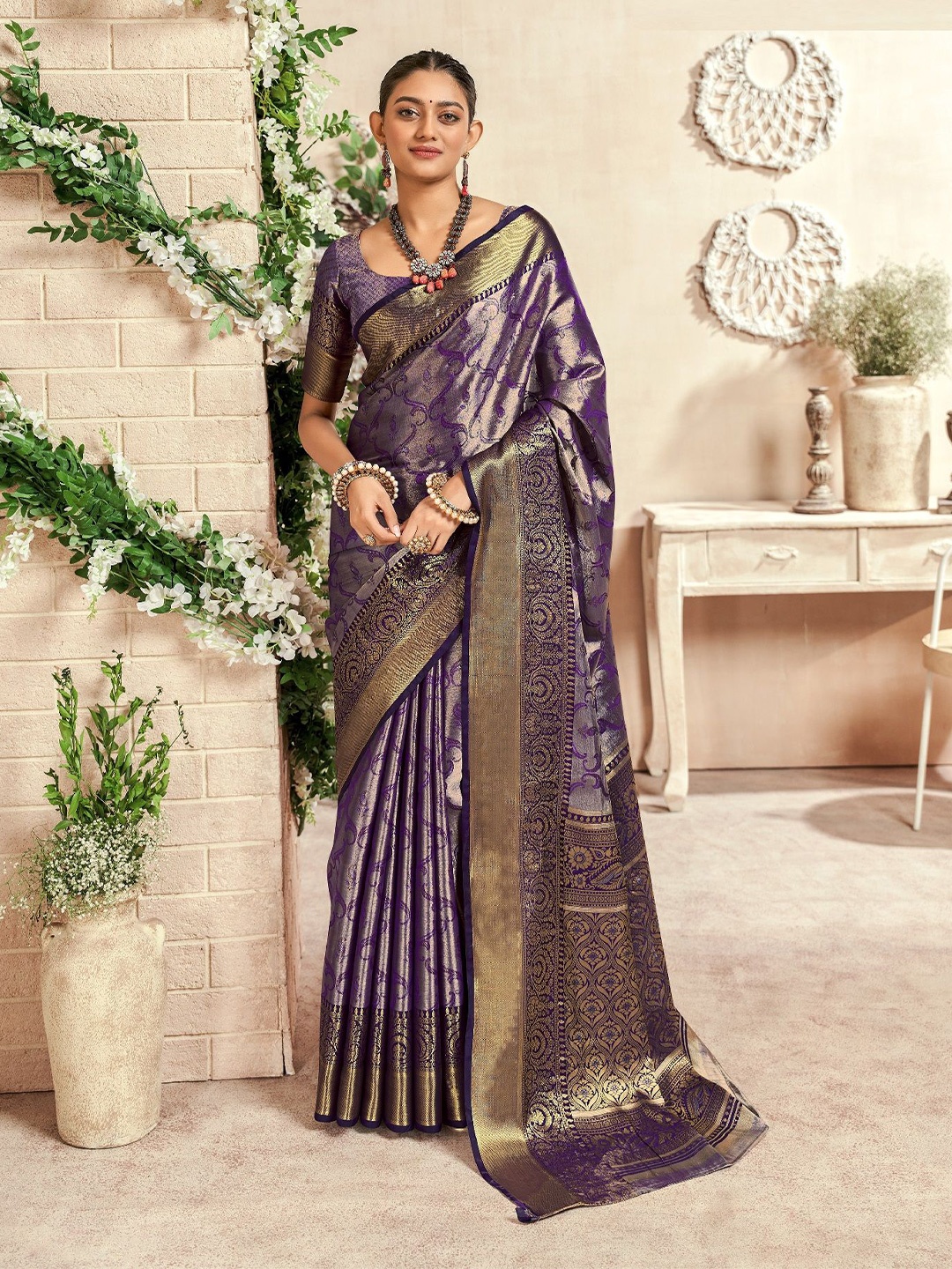 

MAHALASA Woven Design Zari Pure Silk Kanjeevaram Saree, Purple