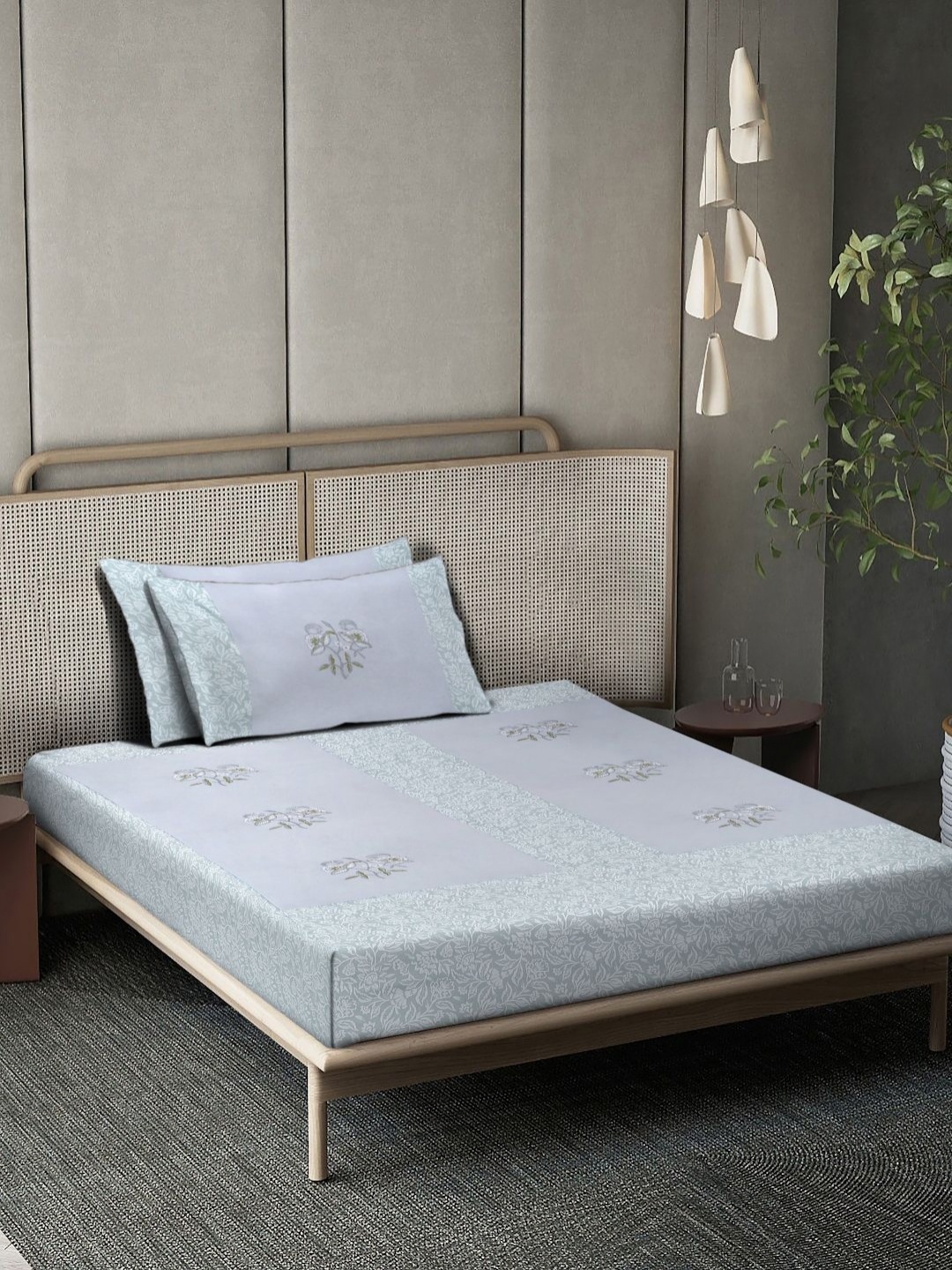 

Myntra Elegant Homes Grey Embroidered Cotton 400TC Single Bedsheet Set 2.25m x 1.50m