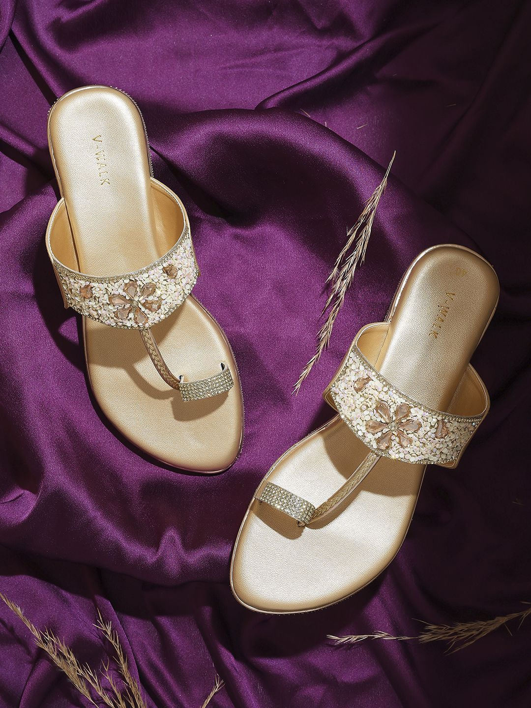

V-WALK Women Embellished One Toe Flats, Gold