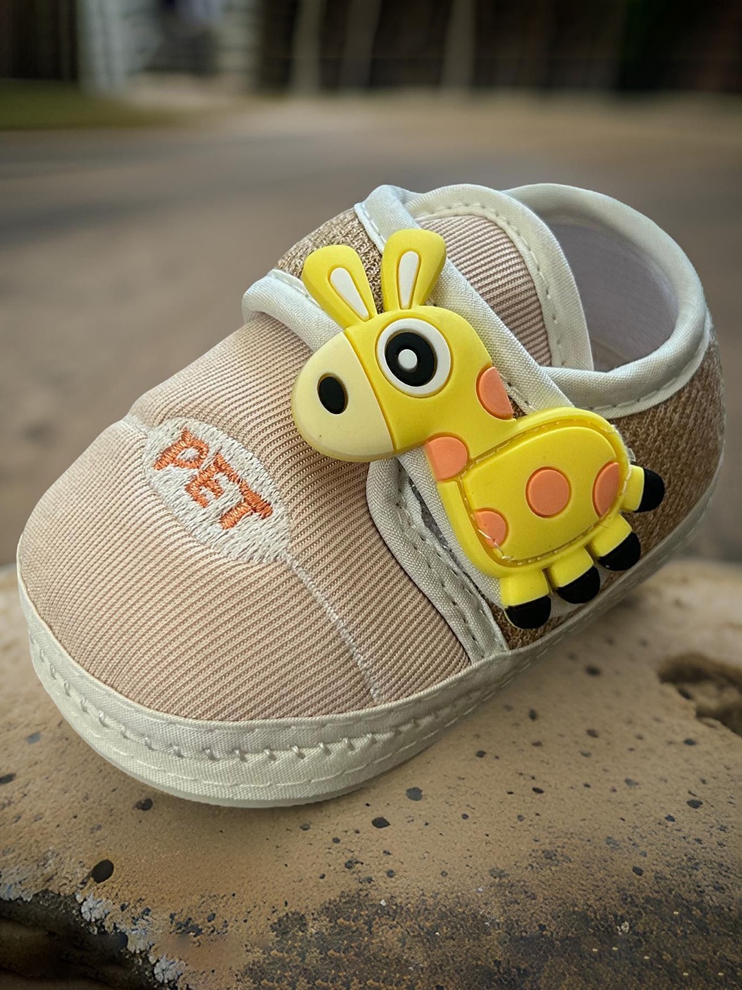 

SooWoo Kids Casual Booties, Brown