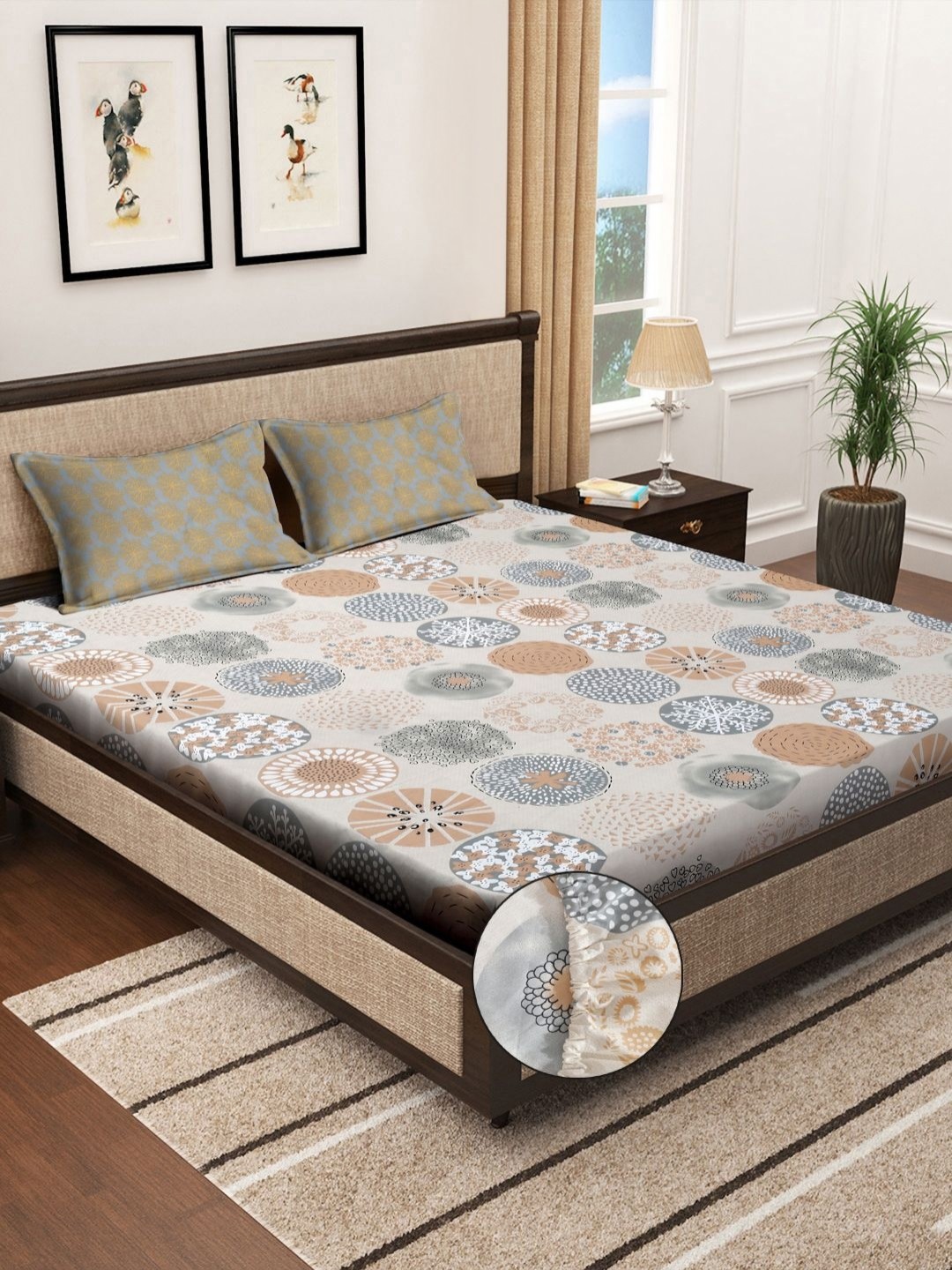 

Myntra Elegant Homes White & Beige Printed 300 TC Fitted King Bedsheet Set- 270cm x 270cm