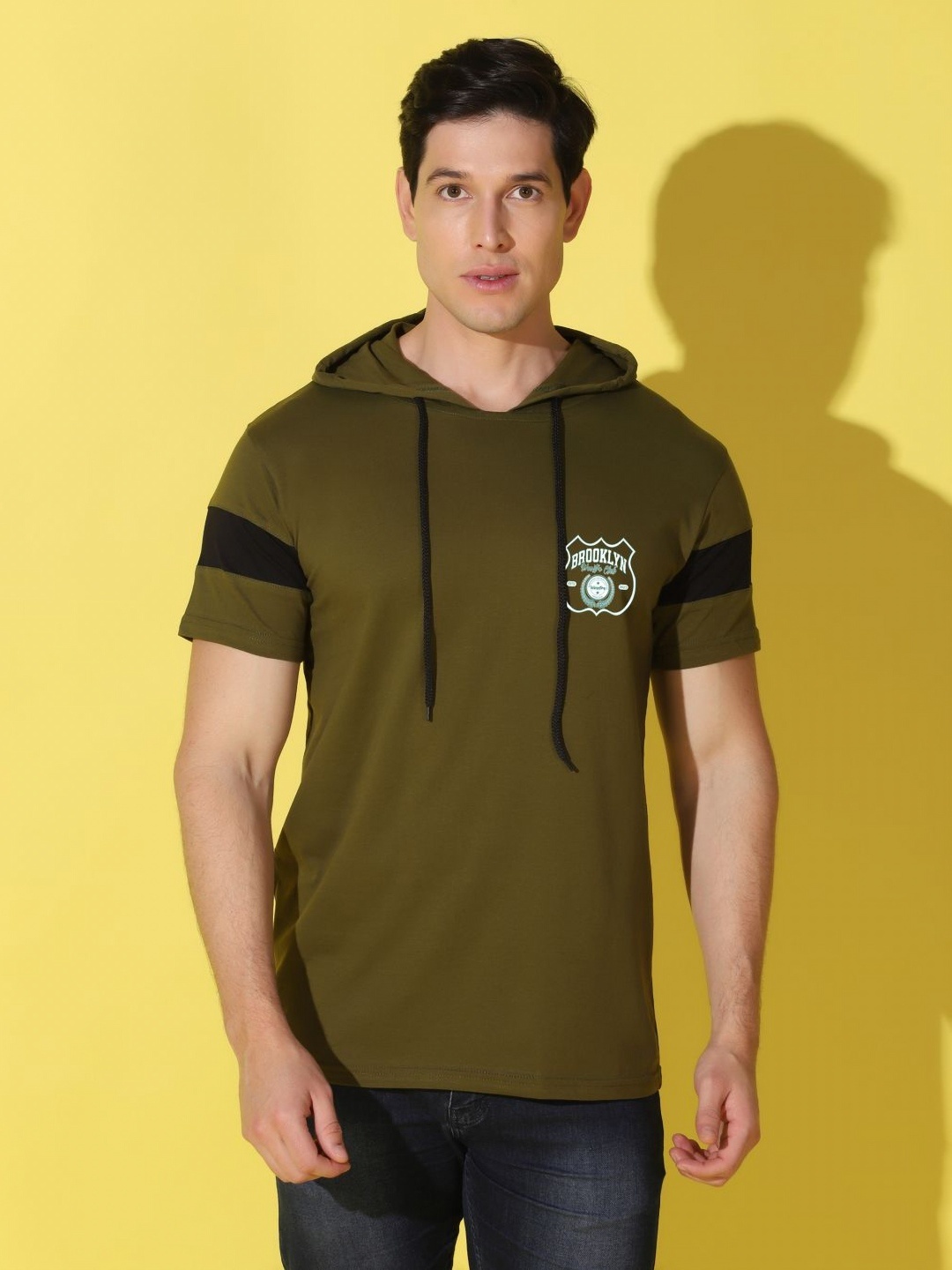 

WOOSTRO Men Typography Printed Hooded Slim Fit T-shirt, Olive
