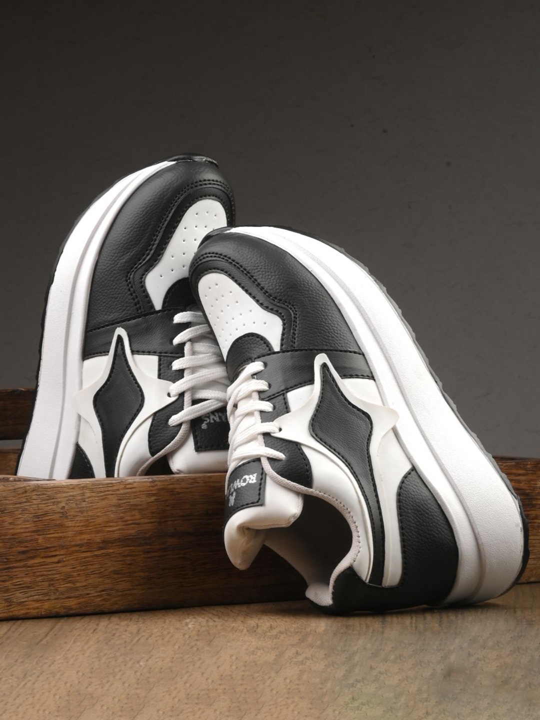 

Rowlans Women Colourblocked Sneakers, Black