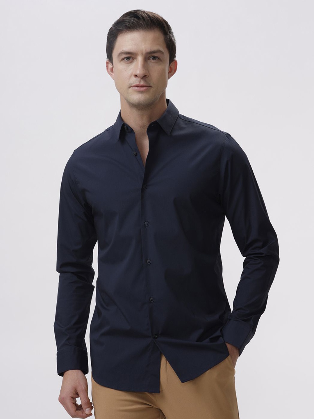

The Collection Men Classic Slim Fit Opaque Casual Shirt, Black