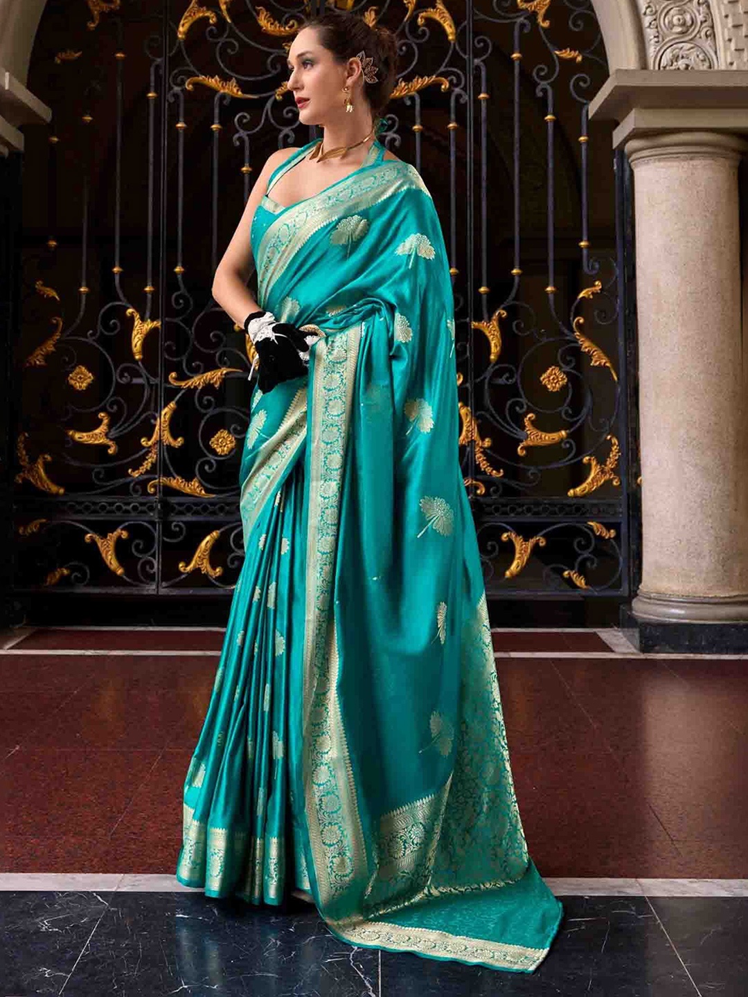 

Mitera Woven Design Zari Banarasi Saree, Turquoise blue