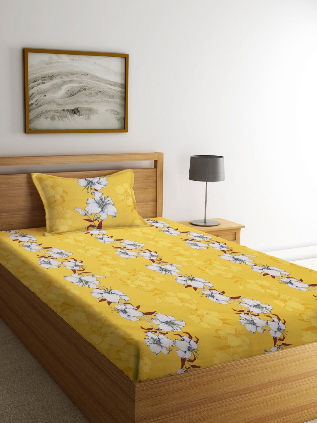 

Myntra Elegant Homes Yellow & White Printed 300 TC Single Bedsheet Set 2.20 m x 1.50 m