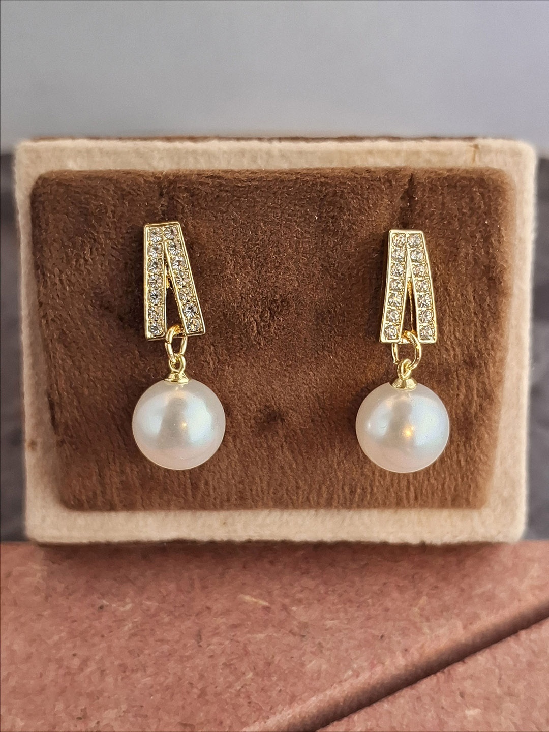

Zhouse Gold-Plated Crystals Studded Triangular Drop Earrings, White