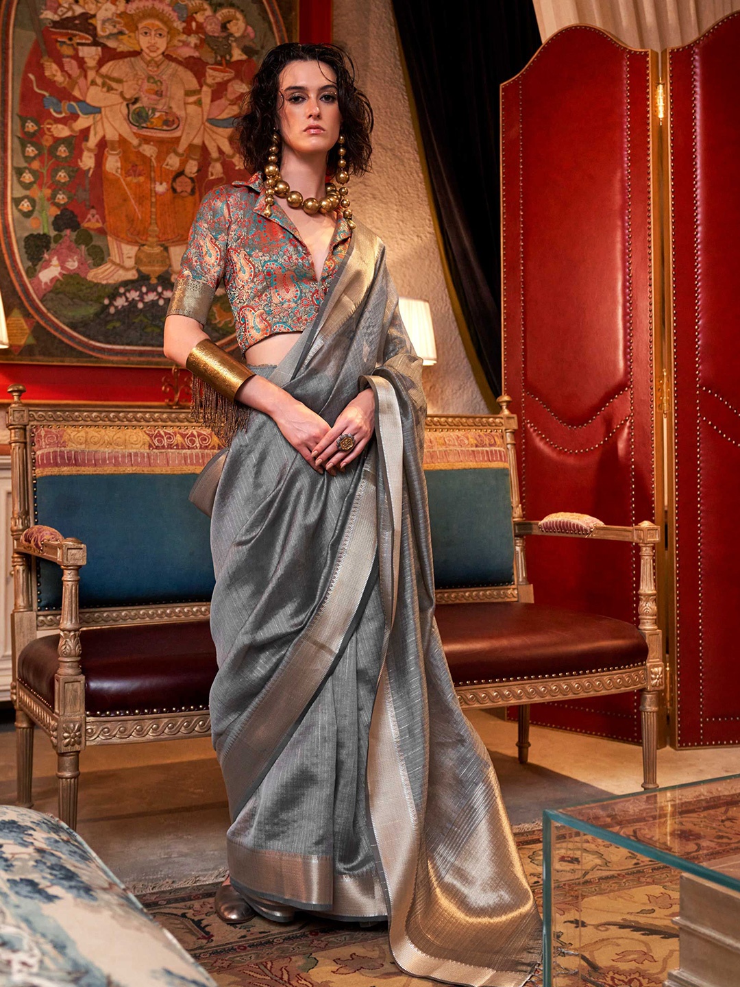 

Vardha Woven Design Striped Zari Saree, Grey