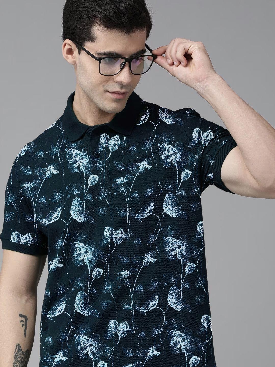 

ADORATE Men Printed Pockets T-shirt, Green