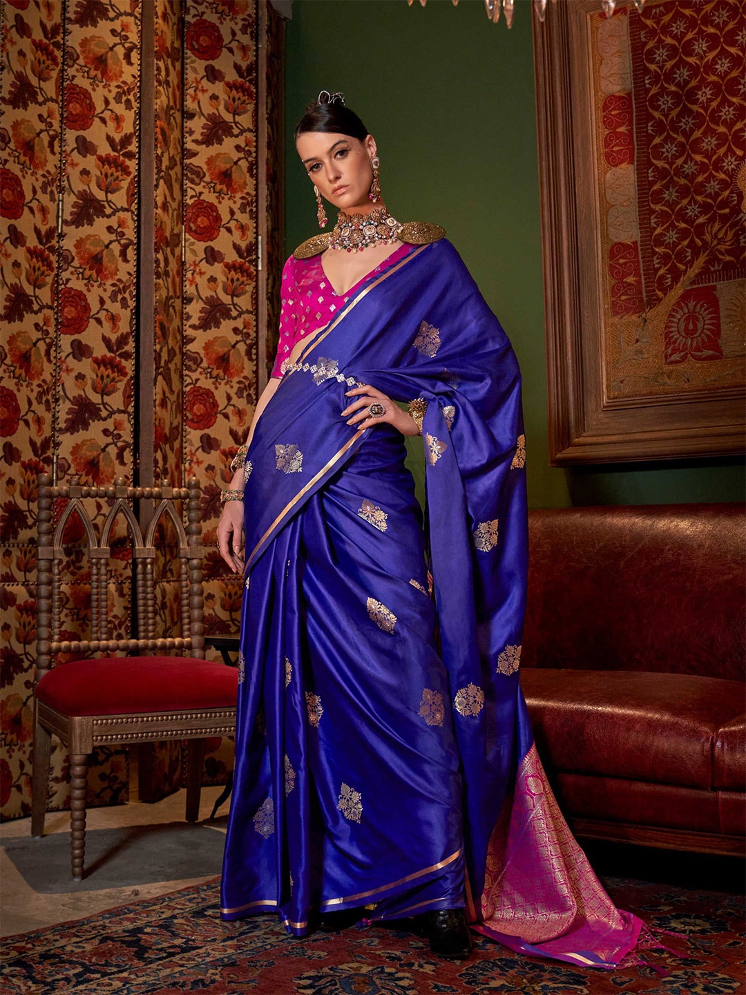 

Vardha Woven Design Zari Saree, Blue