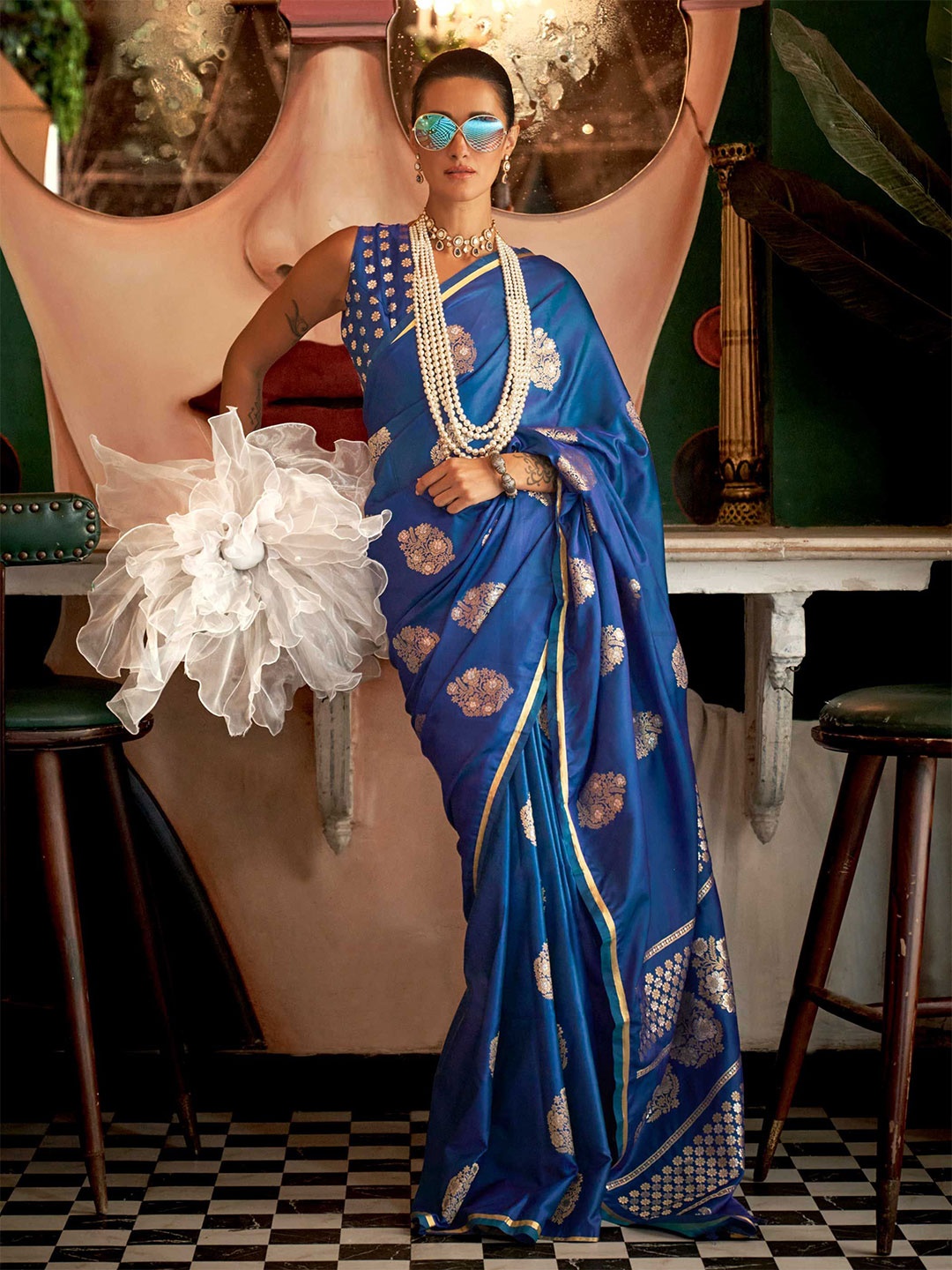 

Vardha Ethnic Motifs Woven Design Zari Satin Banarasi Handloom Saree, Blue