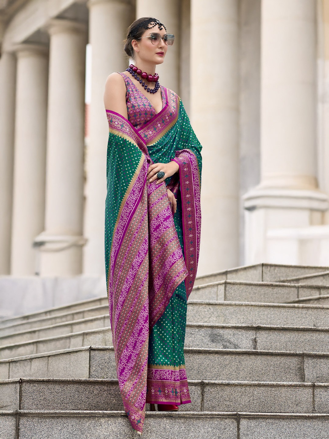 

MAHALASA Woven Design Zari Pure Silk Handloom Banarasi Saree, Green
