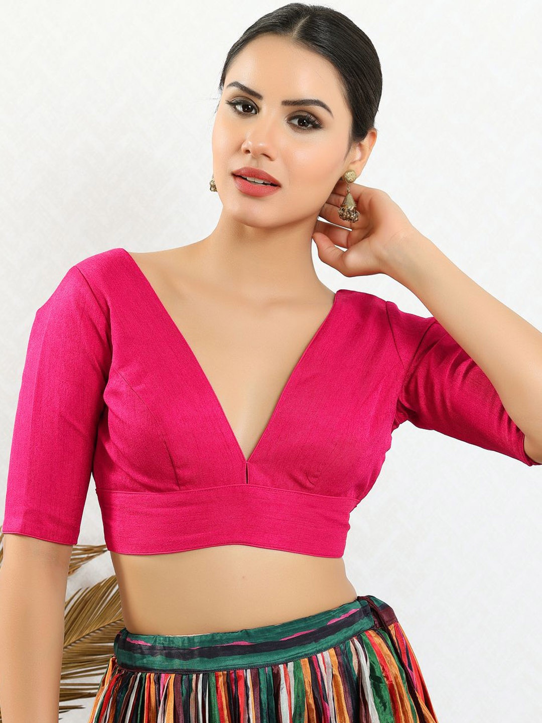 

VAMAS - THE DESIGNER BLOUSES Women V-Neck Padded Saree Blouse, Pink