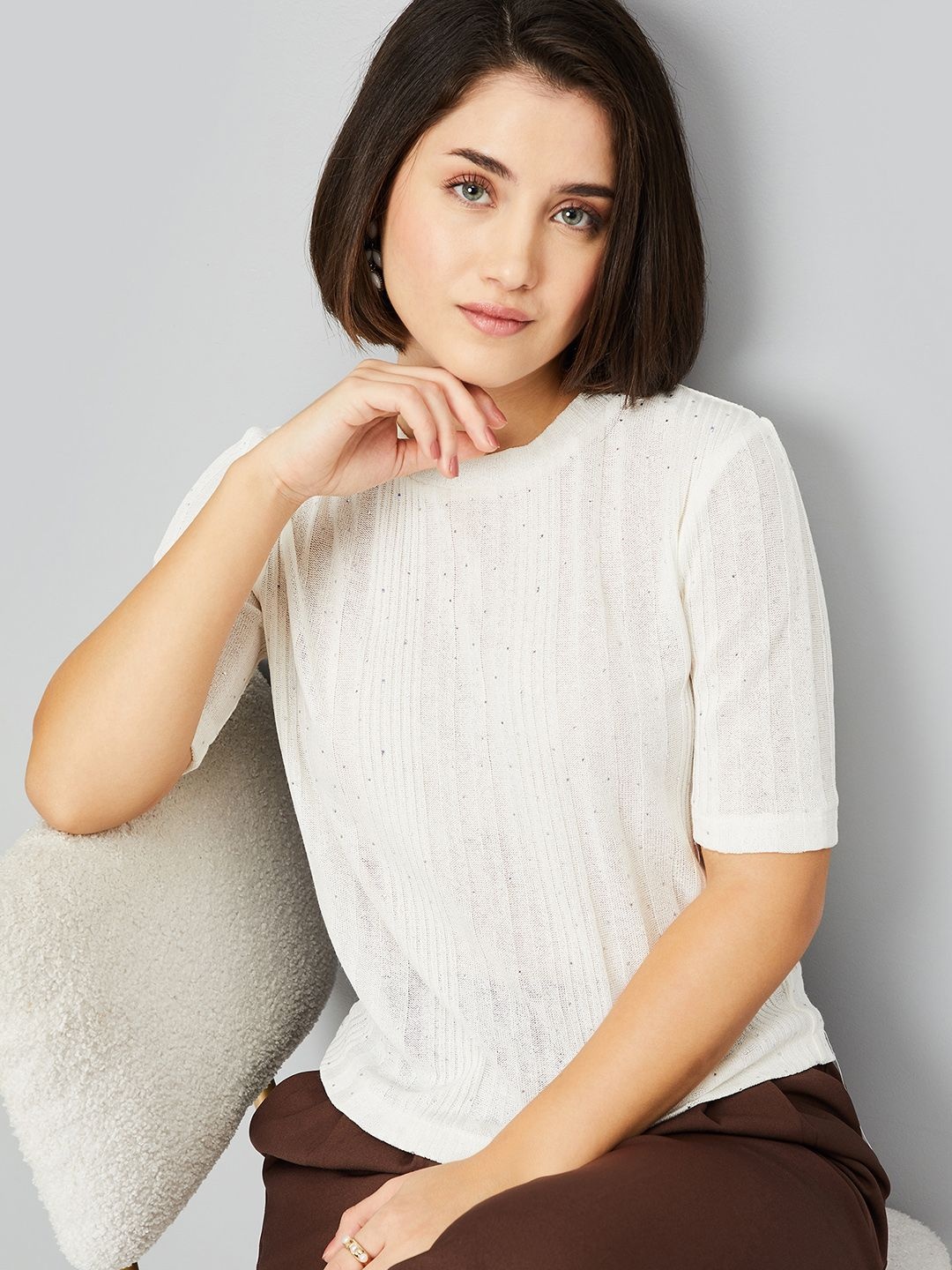 

max Women Self Design Round Neck Short Sleeves Regular Top, White