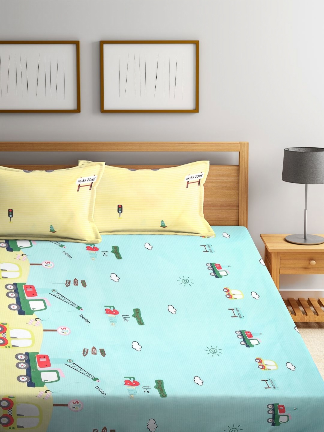 

Myntra Elegant Homes Yellow & Green Printed 300 TC King Bedsheet Set-2.50 m x 2.25 m