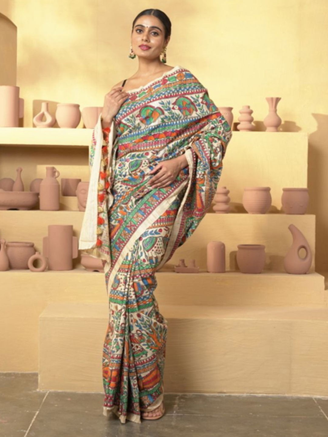 

HOUSE OF MAITHILI Ethnic Motifs Printed Pure Silk Saree, Beige