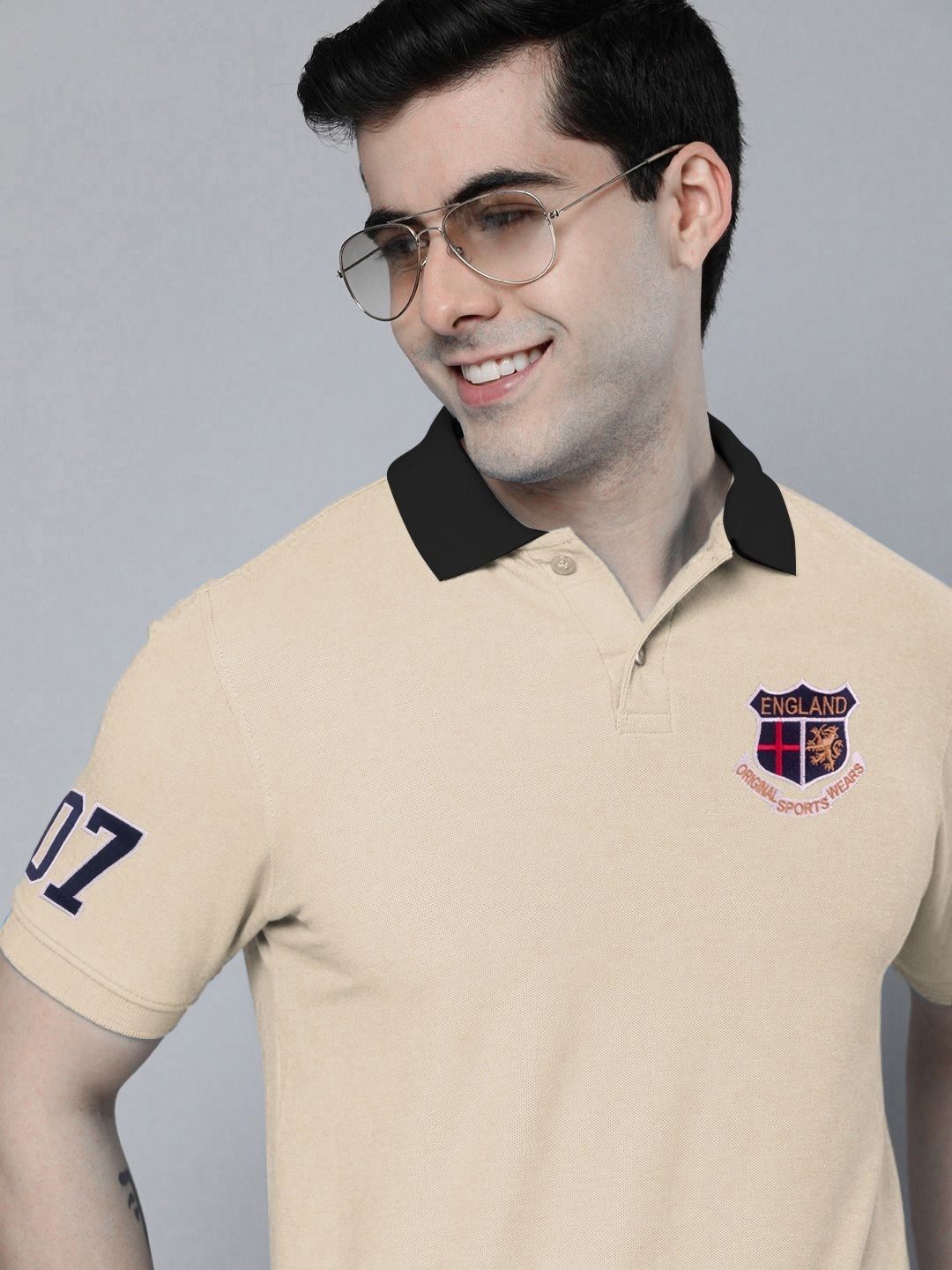 

ADORATE Men Applique T-shirt, Beige