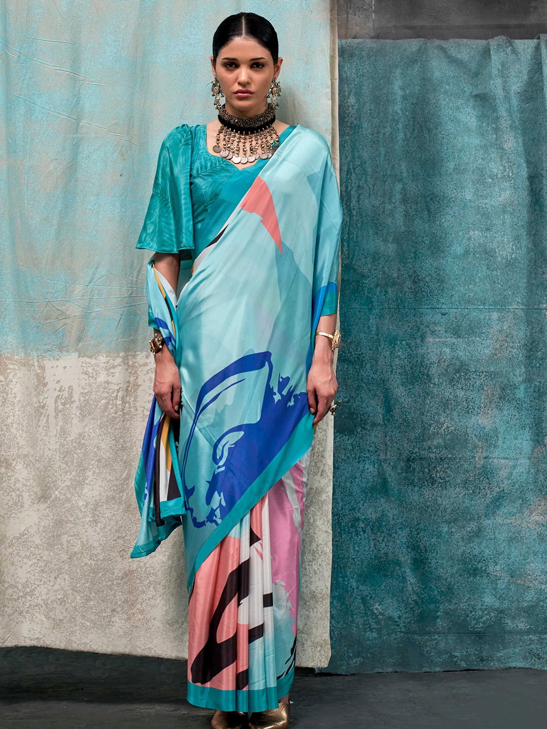 

Vardha Poly Crepe Saree, Blue