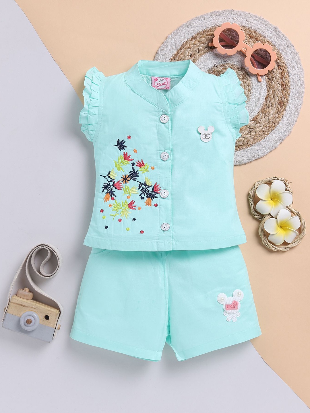 

Toonyport Girls Printed Mandarin Collar Top With Shorts, Blue