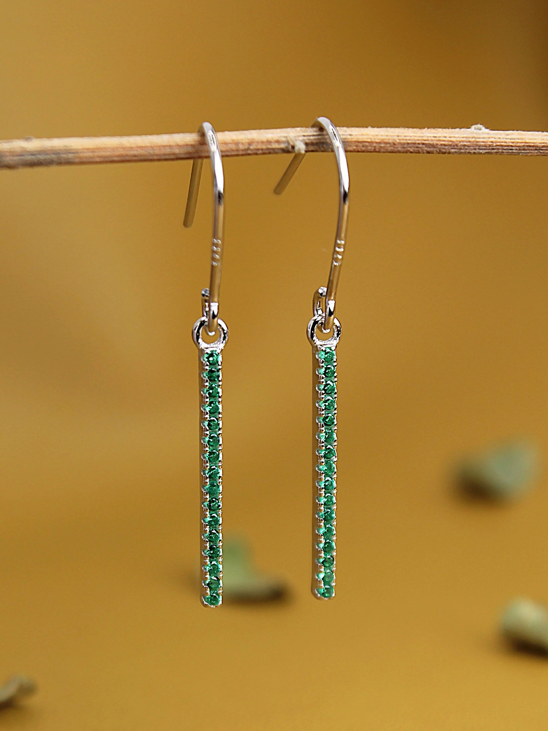

DEVASHREE Classic Drop Earrings, Green