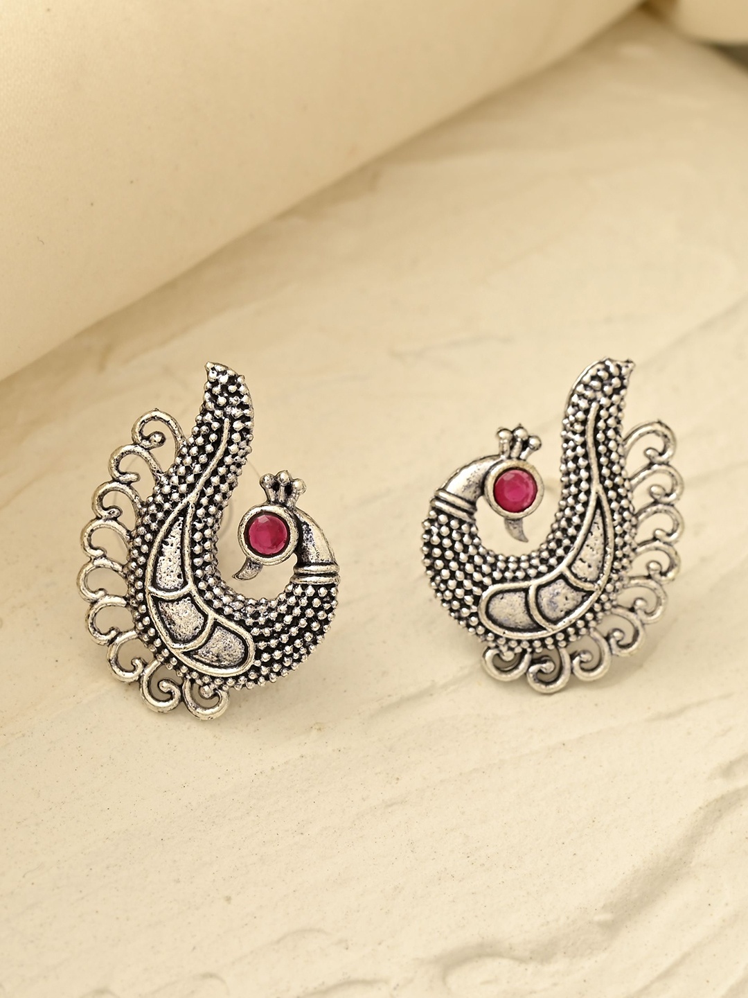 

DASTOOR Gold-Plated Artificial Stones Contemporary Studs
