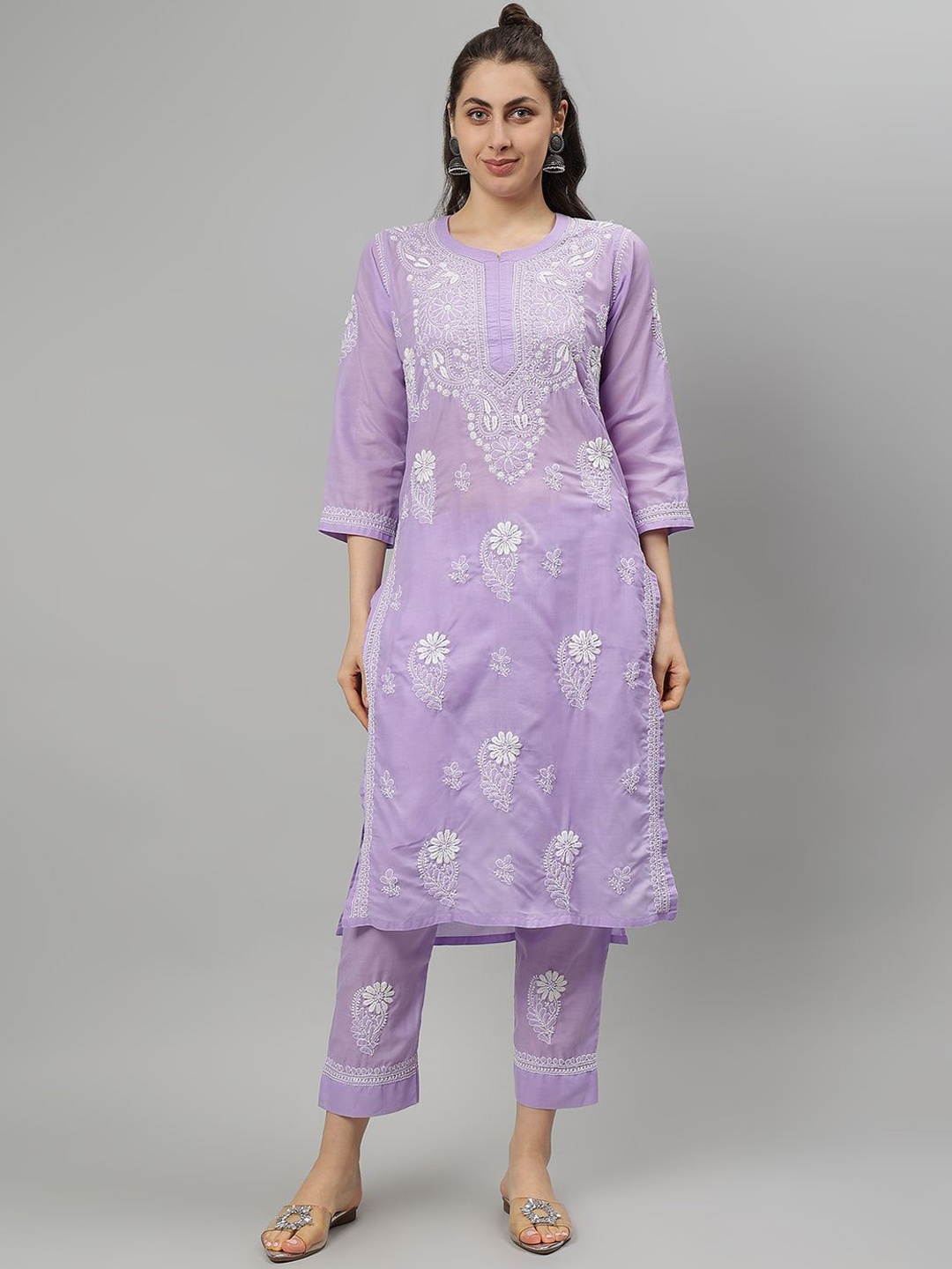 

Seva Chikan Floral Embroidered Notch Neck Chikankari Straight Kurta With Trousers, Mauve