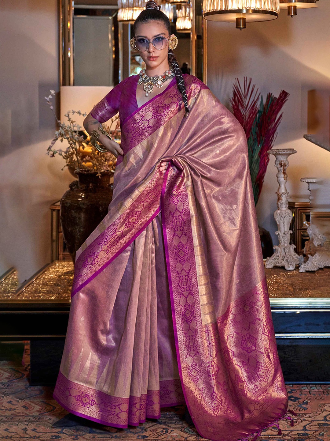 

Swaranjali Woven Design Zari Tussar Saree, Pink