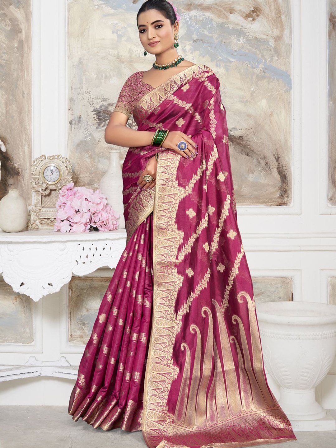 

SANGAM PRINTS Woven Design Zari Tussar Saree, Rose