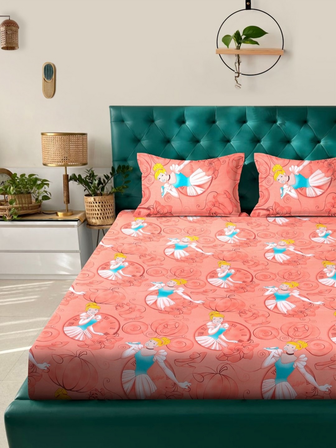 

KLOTTHE Orange-Coloured Cartoon Printed 400 TC Cotton Bedsheet Set 2.50 x 2.25 m