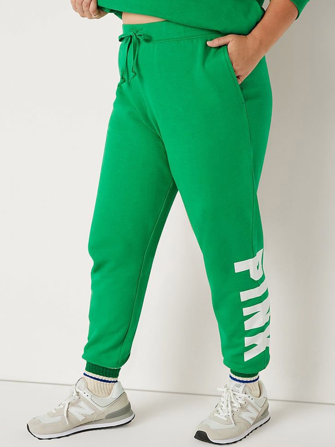 

Victoria's Secret PINK Women Printed Relaxed Fit Joggers, Green
