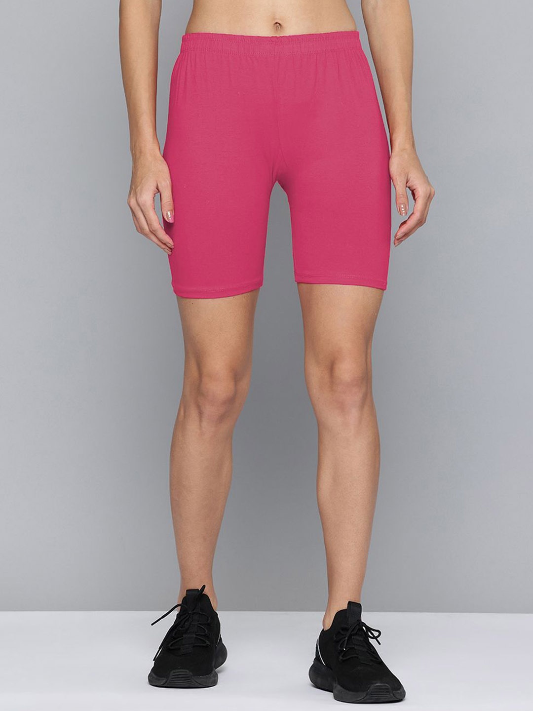 

Jinfo Women Skinny Fit Cycling Sports Shorts, Peach