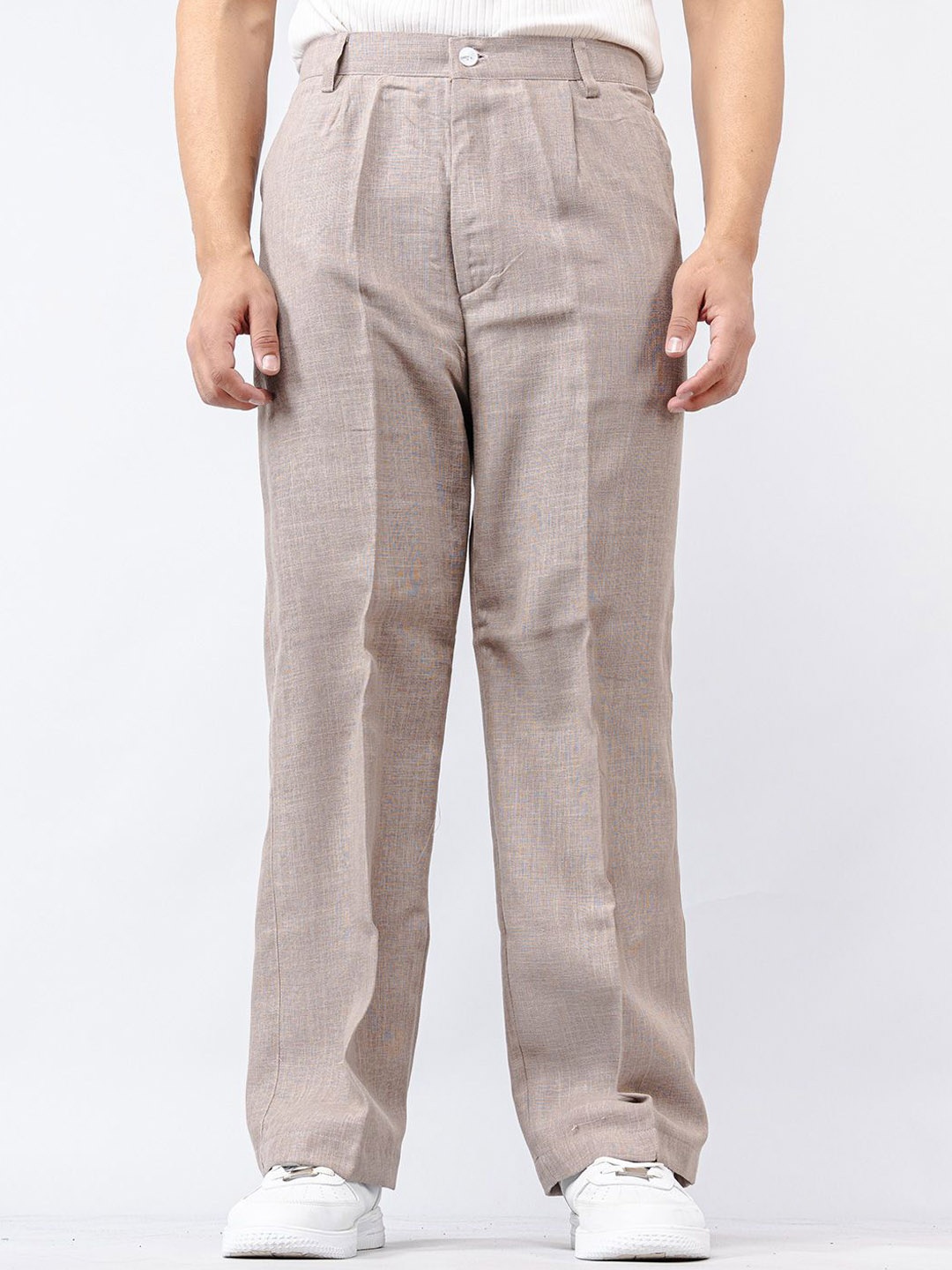 

Tistabene Men Pleated Regular Fit Chinos Trousers, Brown