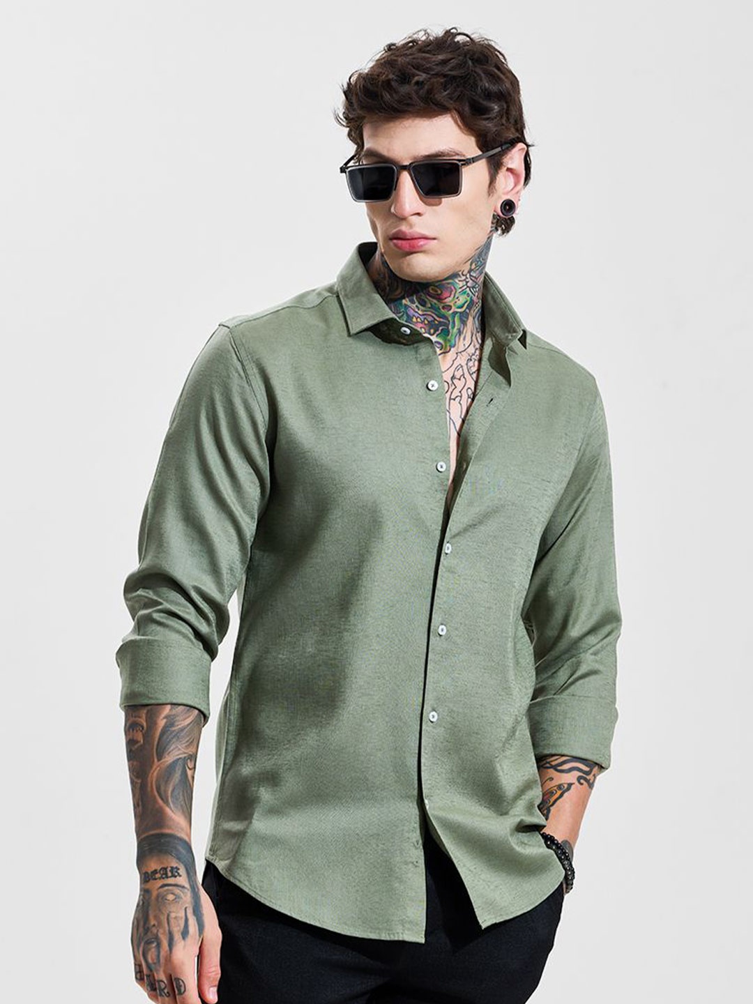 

Snitch Men Slim Fit Opaque Casual Shirt, Green
