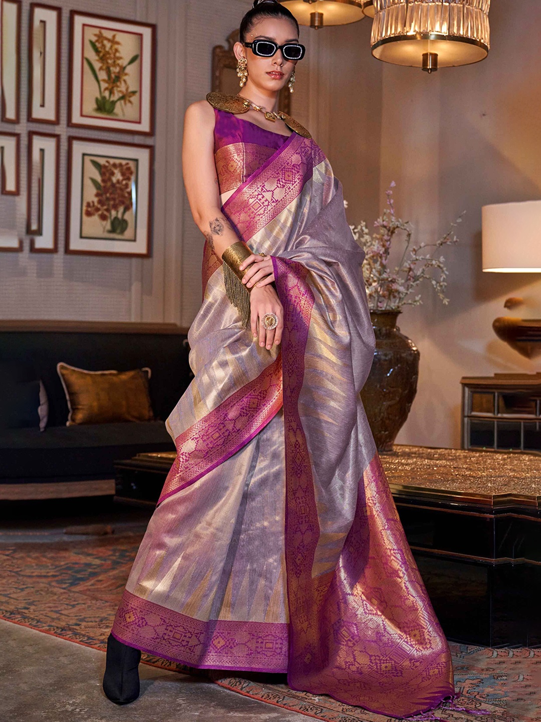 

Swaranjali Woven Design Zari Tussar Saree, Lavender