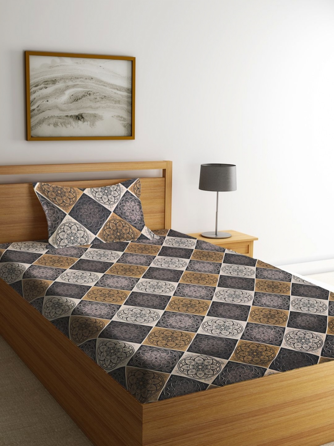 

Myntra Elegant Homes Brown Geometric Printed 300 TC Single Bedsheet Set 2.20 m x 1.50 m