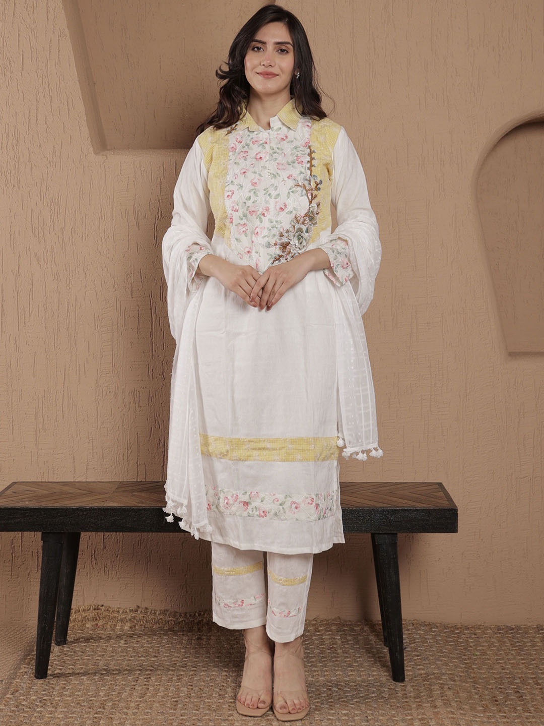 

SRIHA Floral Embroidered Straight Sequinned Pure Cotton Kurta With Trousers And Dupatta, White