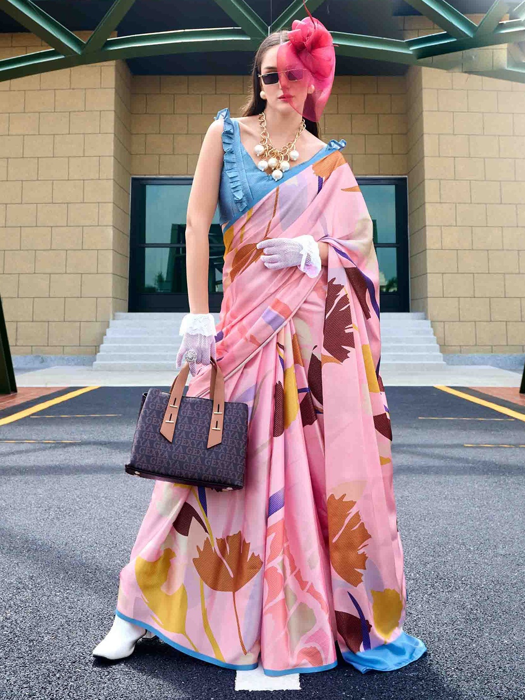 

Mitera Floral Printed Satin Saree, Pink