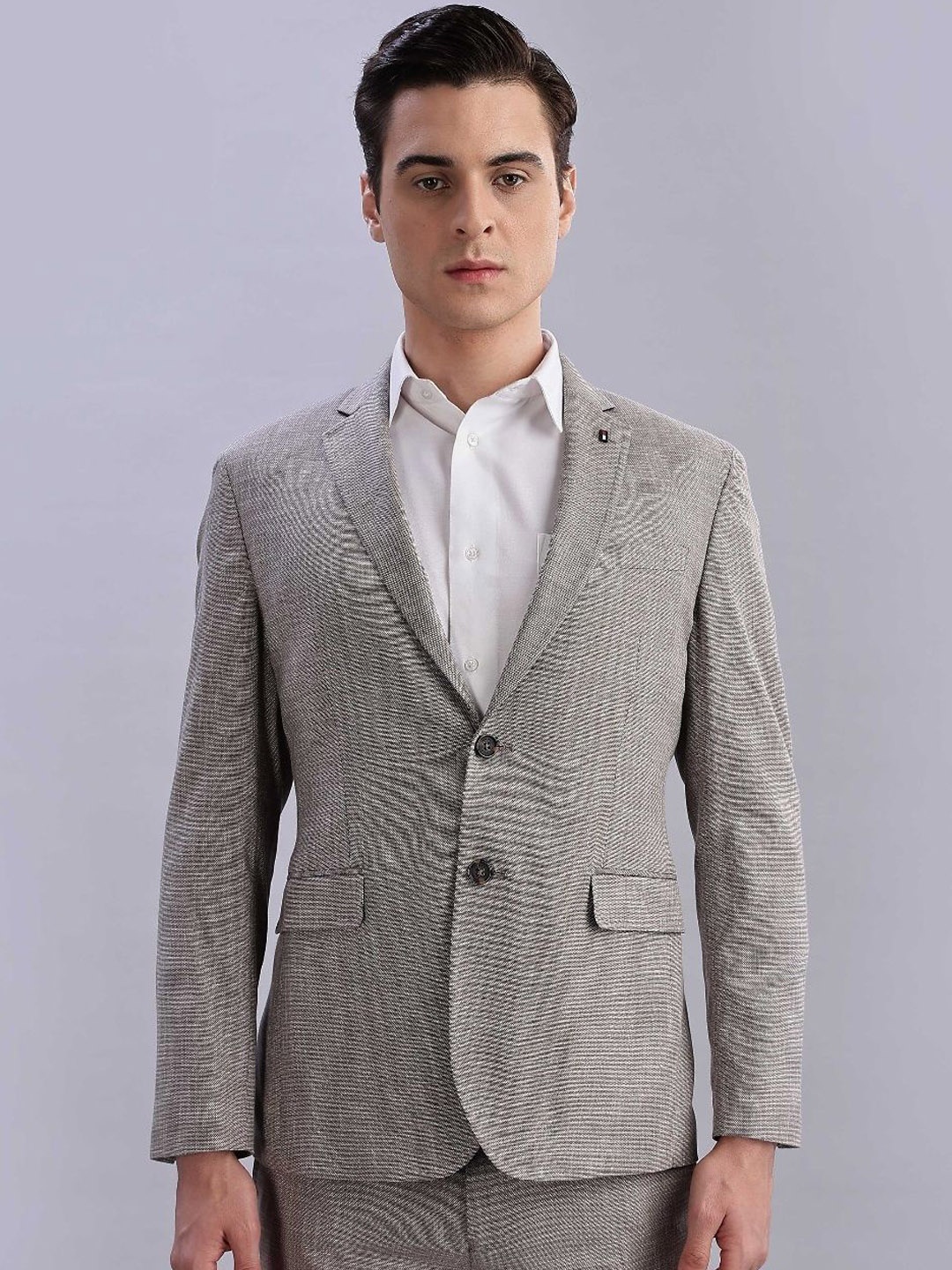 

Tommy Hilfiger Self-Design Slim-Fit Notched Lapel Collar Single Breasted Formal Blazer, Grey