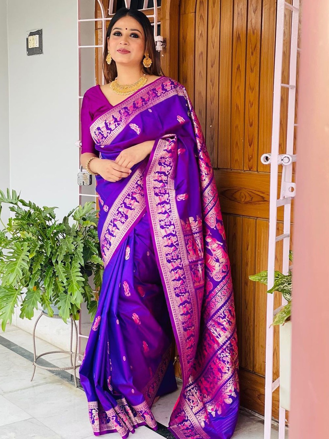 

Moda Rapido Woven Design Saree, Blue