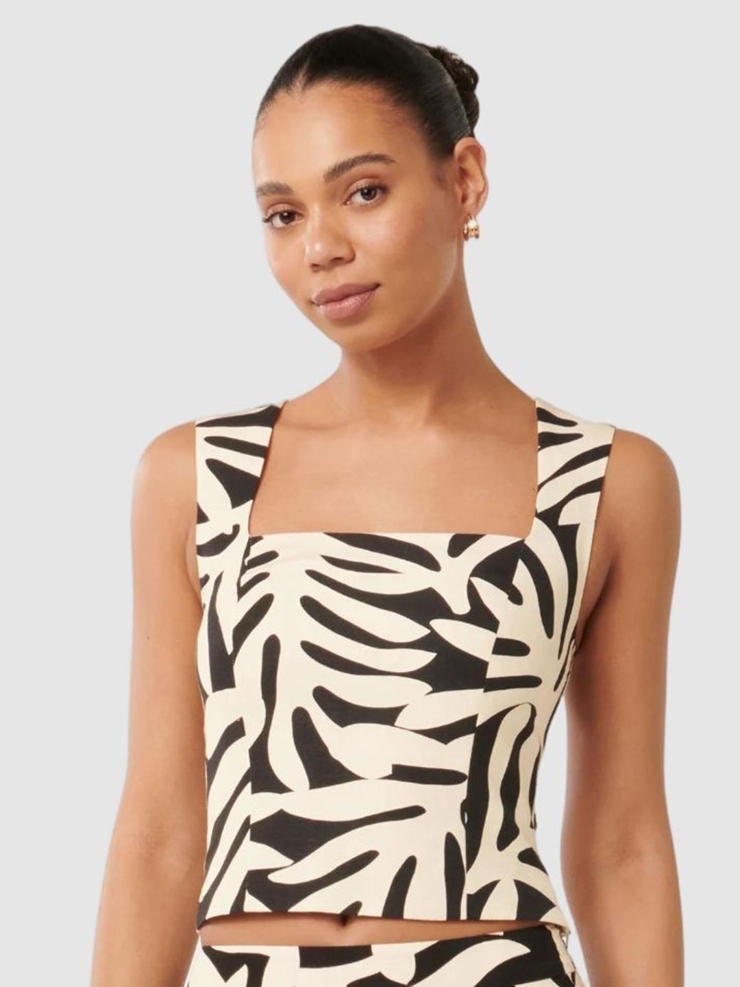 

Forever New Women Printed Tank Crop Top, White