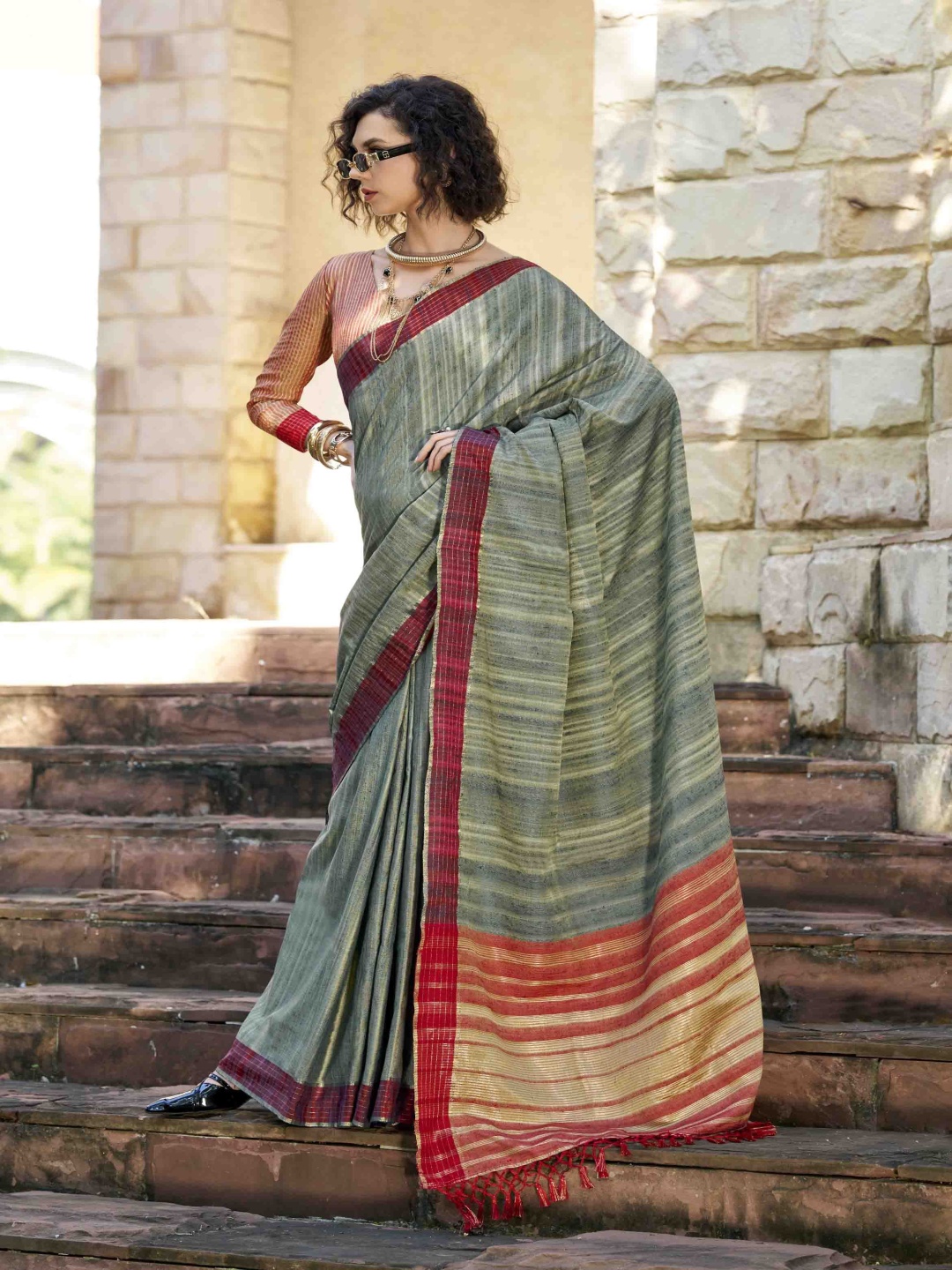 

Mitera Striped Woven Design Saree, Sea green
