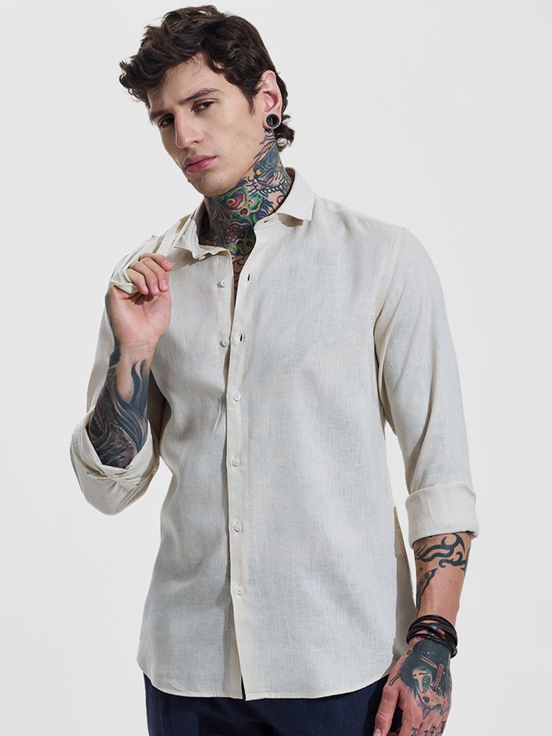 

Snitch Men Slim Fit Opaque Casual Shirt, Beige