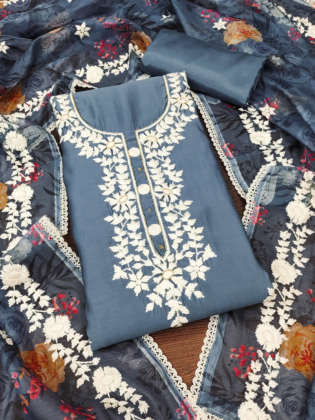 

SHADOW & SAINING Floral Embroidered Pure Silk Unstitched Dress Material, Grey