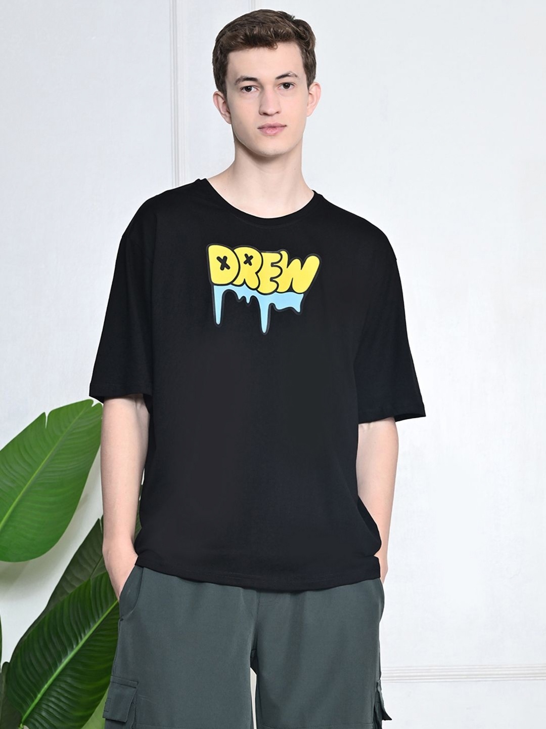 

FITINC Men Printed Bio Finish Applique T-shirt, Black