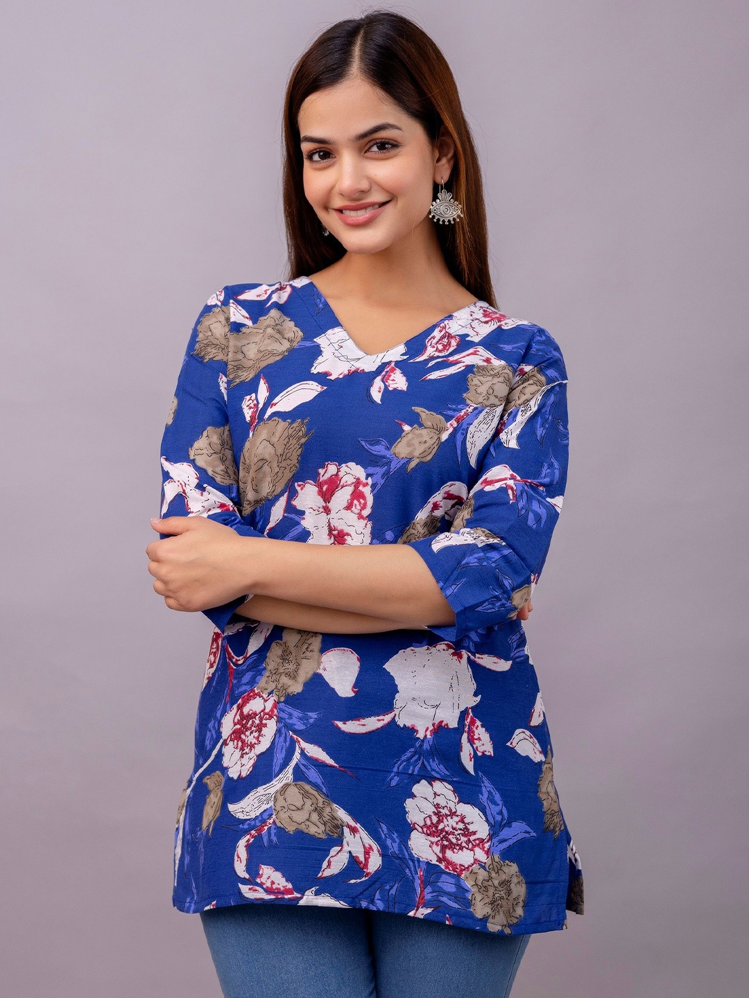 

Mialo fashion Women Floral Printed V-Neck Pure Cotton Kurti, Navy blue