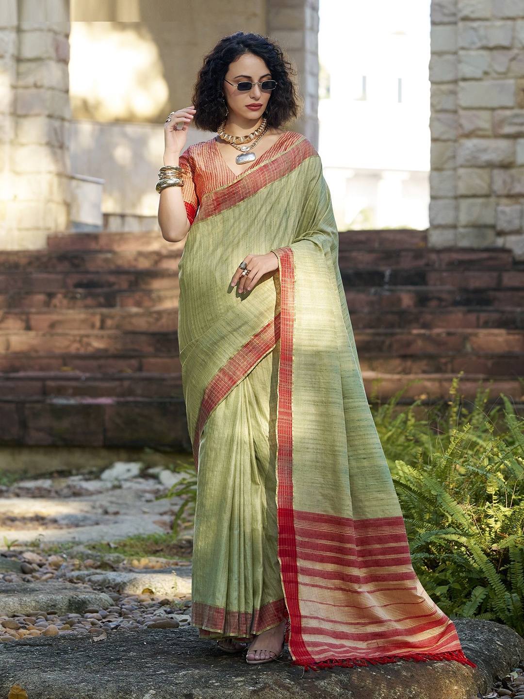 

MAHALASA Woven Design Pure Cotton Saree, Green