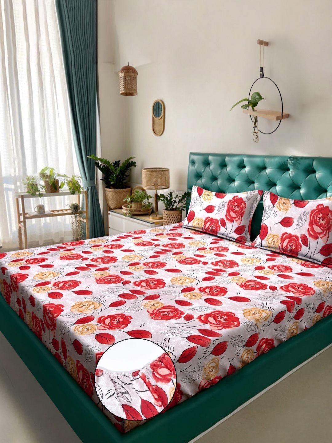 

Myntra Elegant Homes Red & White Printed 300 TC King Bedsheet Set-2.70 m x 2.70 m