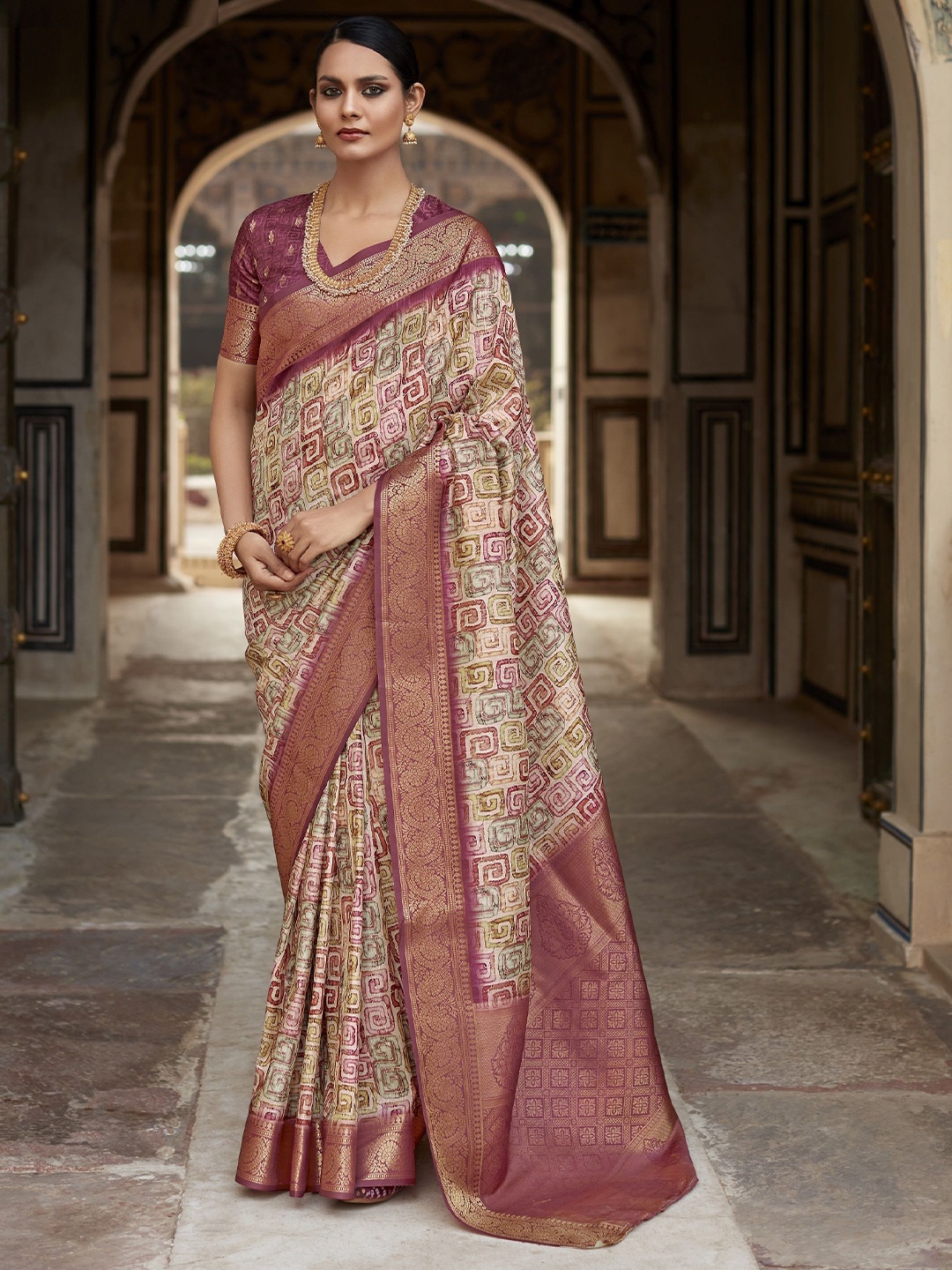 

MAHALASA Printed Saree With Blouse Piece, Maroon