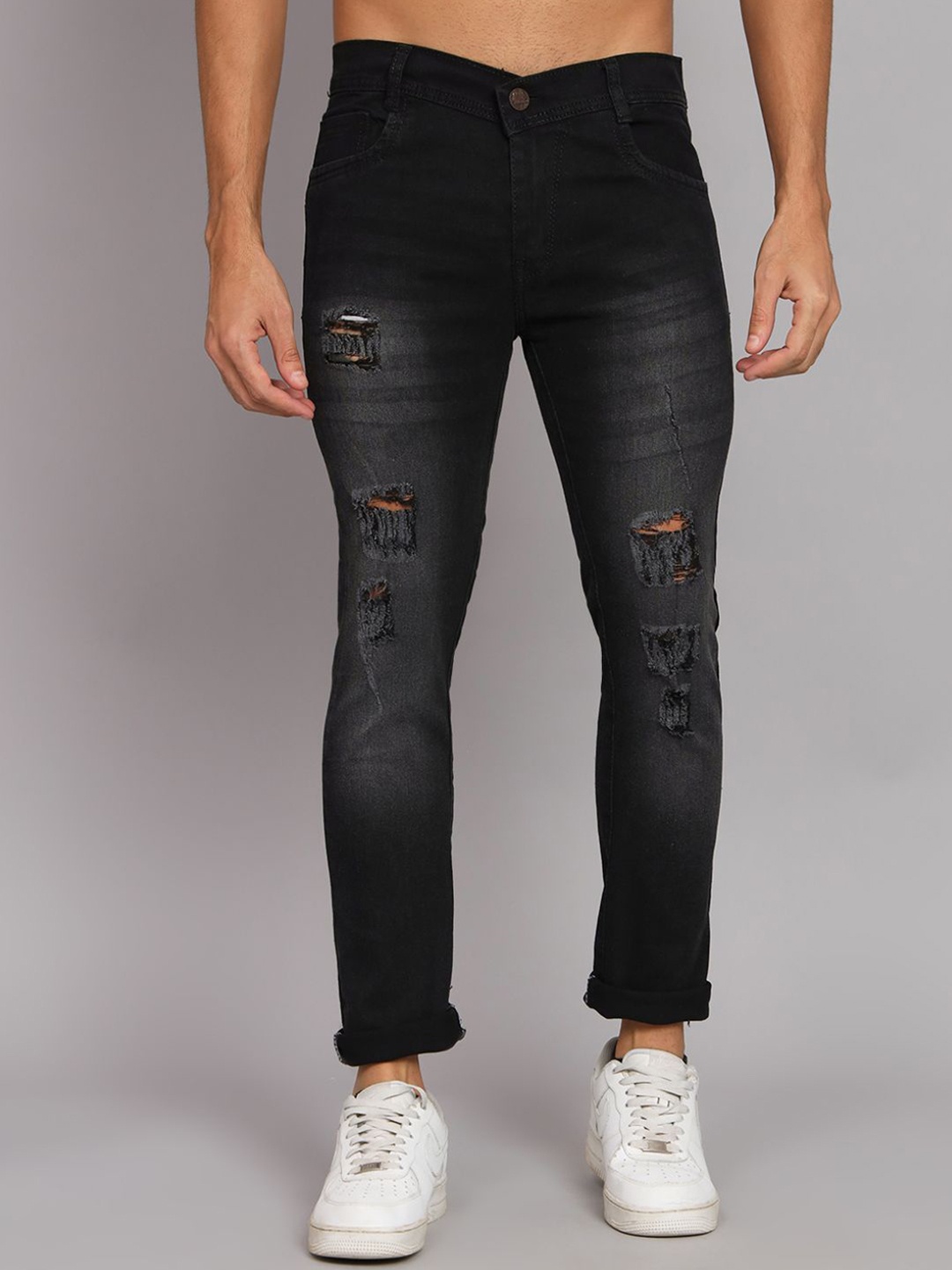 

COMFITS Men Classic Relaxed Fit Mildly Distressed Light Fade Jeans, Grey