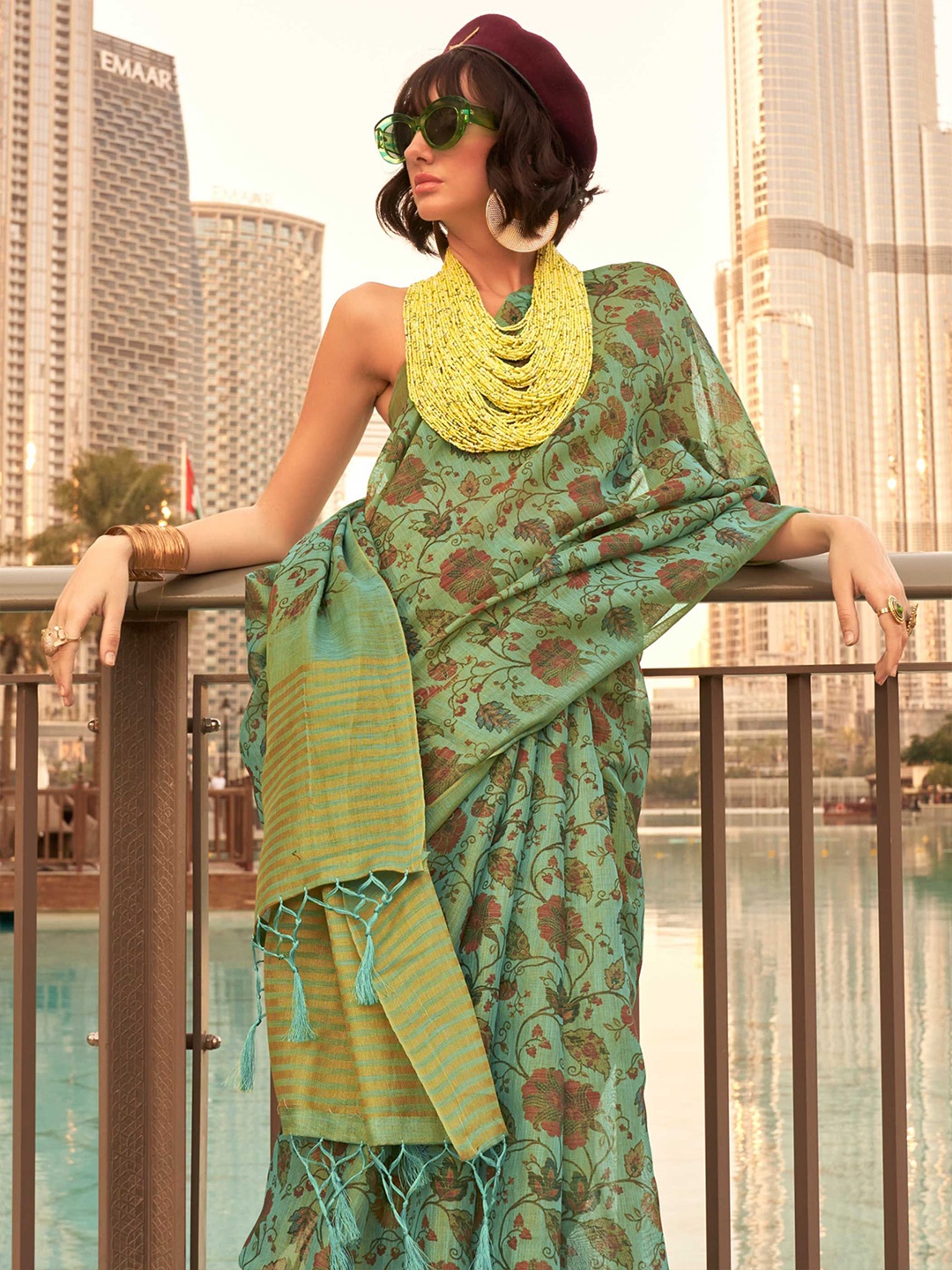 

Vardha Woven Design Jamdani Saree, Green